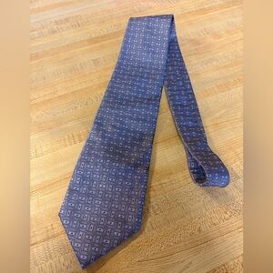 Elegant Blue Patterned Men's Tie